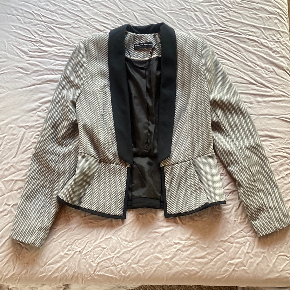 Peplum blazer with hook closure